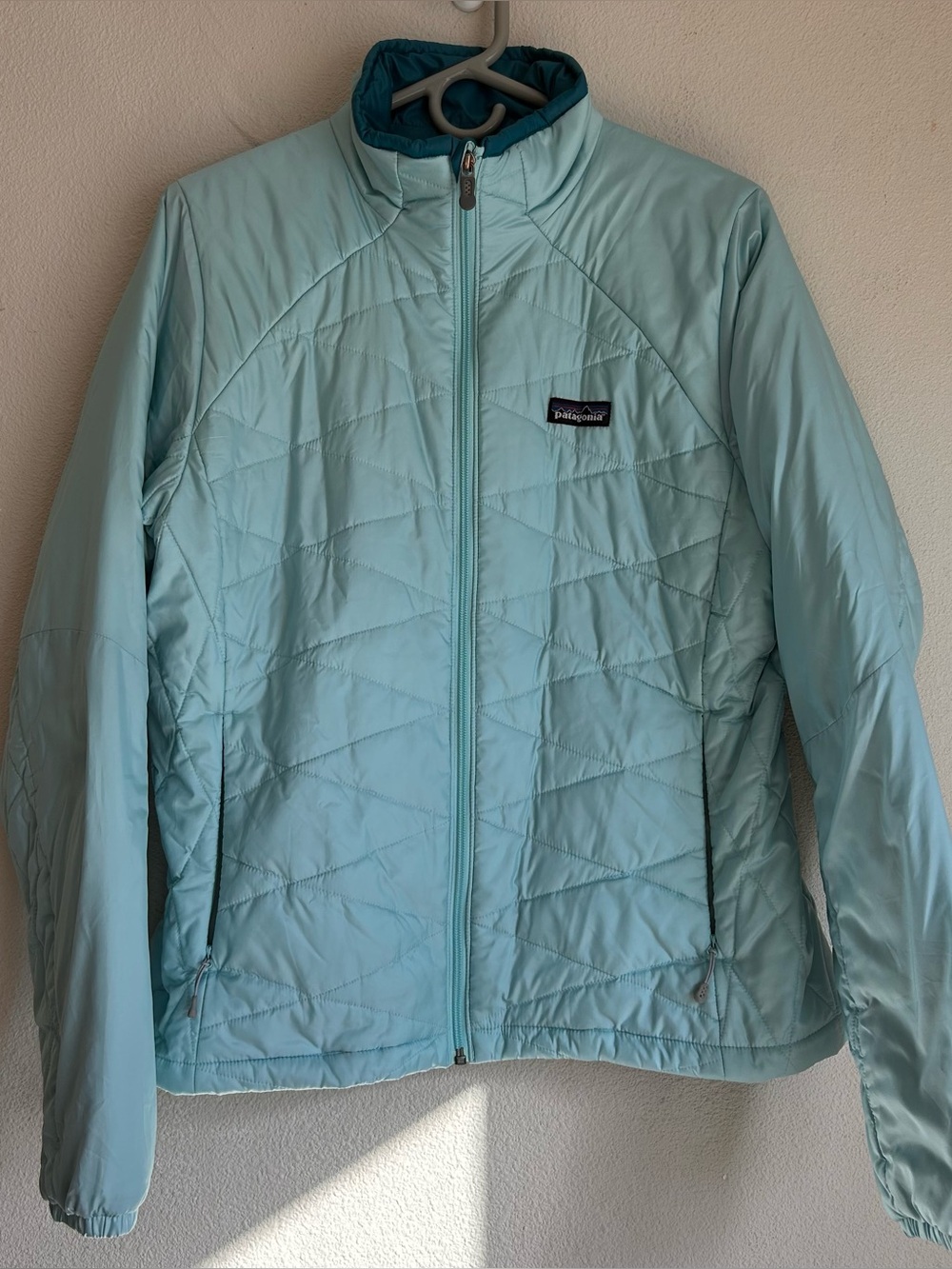 Patagonia Womens Light Blue Puffer Jacket Size Large
